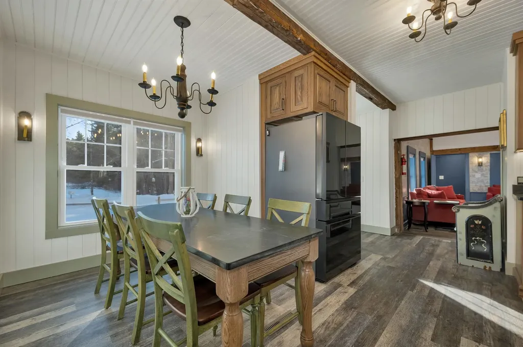 215 Spring Road Peterborough NH 03458