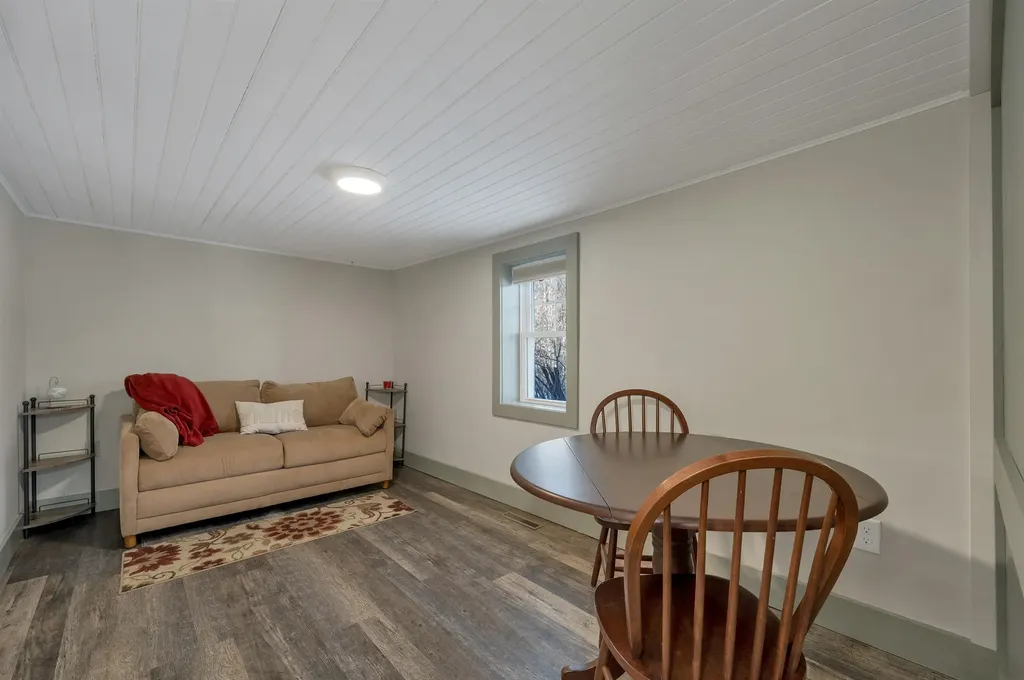 215 Spring Road Peterborough NH 03458