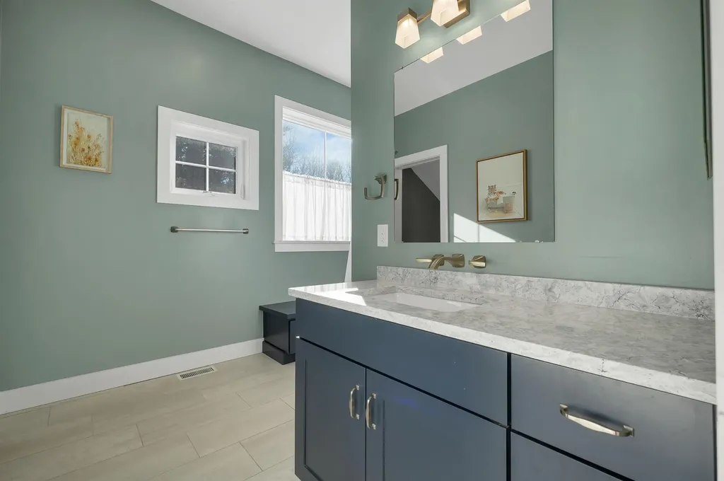 215 Spring Road Peterborough NH 03458