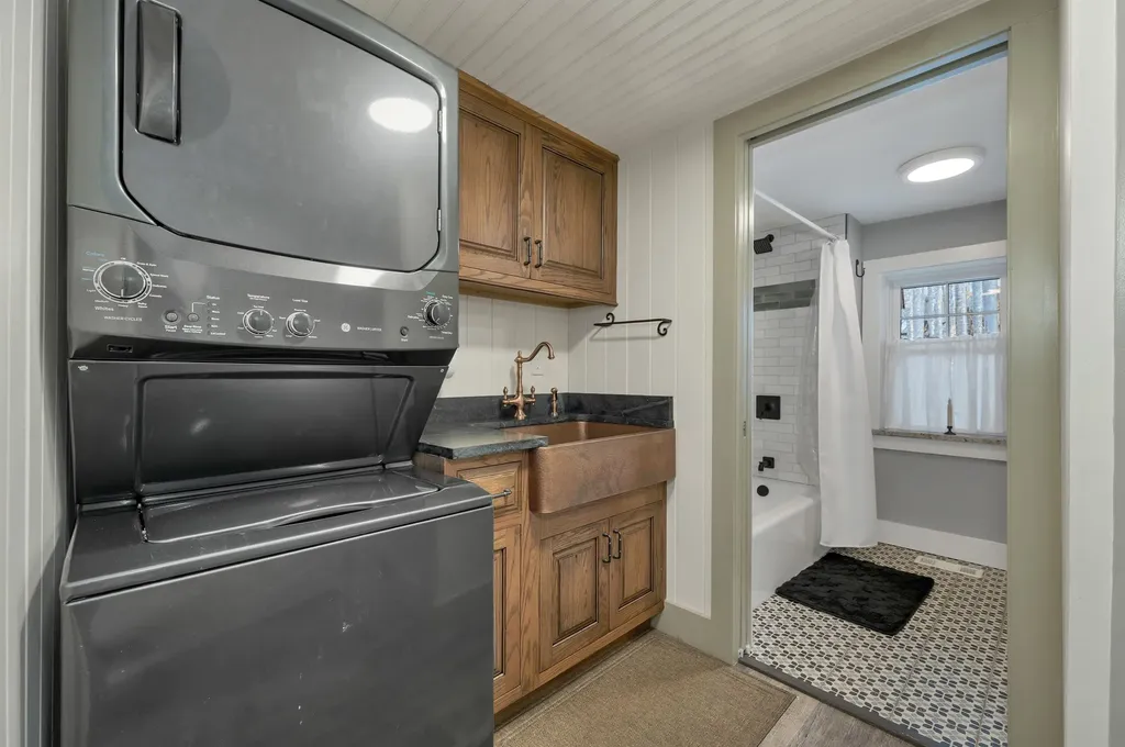 215 Spring Road Peterborough NH 03458