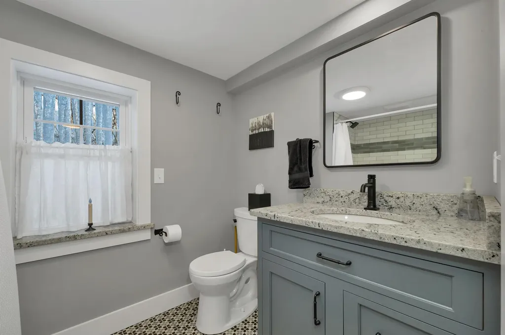 215 Spring Road Peterborough NH 03458