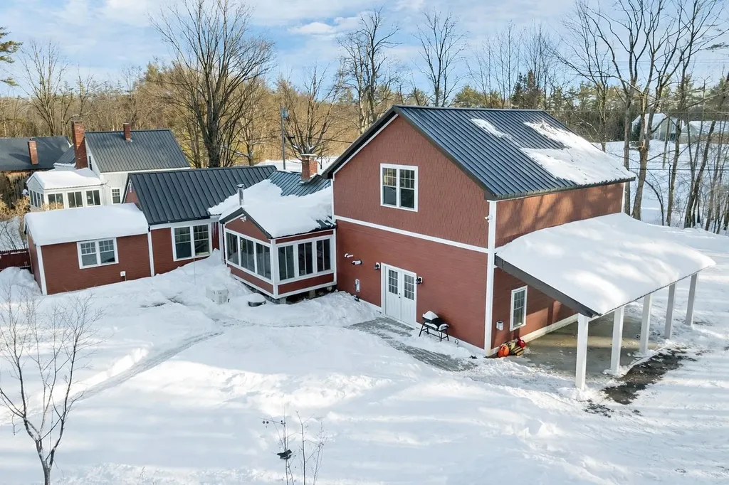 215 Spring Road Peterborough NH 03458