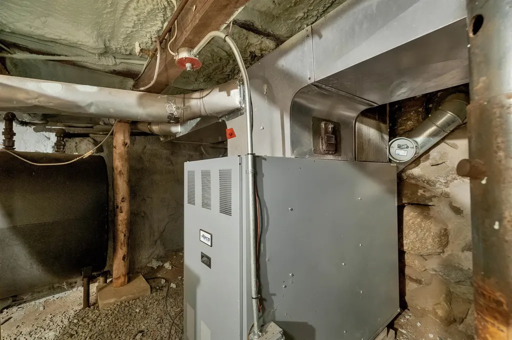 215 Spring Road Peterborough NH 03458