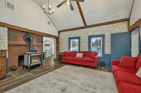 215 Spring Road Peterborough NH 03458