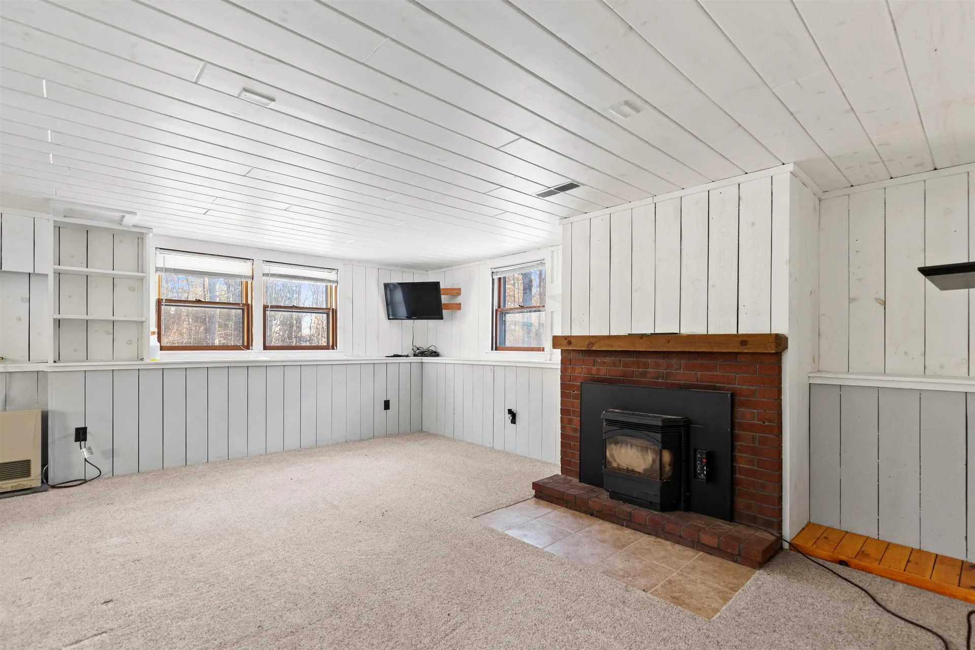 30 Elderberry Drive Gilford NH 03249