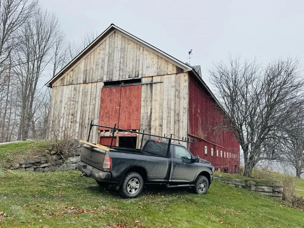 762A Mclaren Hill Road Barnet VT 05821