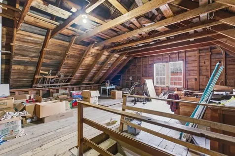 762A Mclaren Hill Road Barnet VT 05821