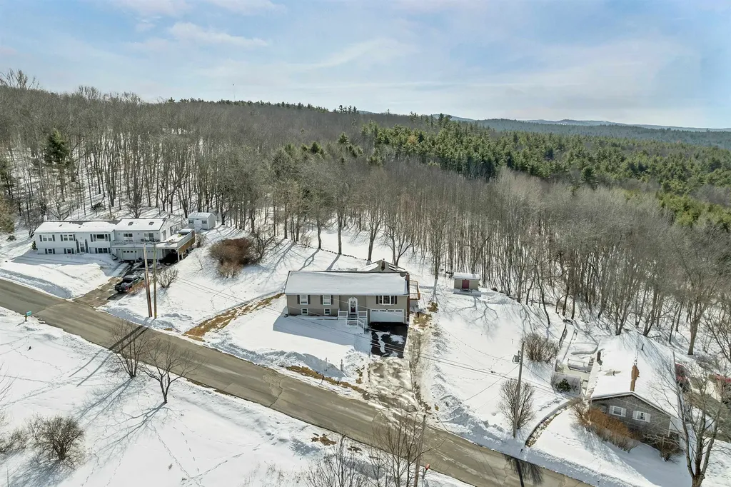 55 High View Circle Gilford NH 03249