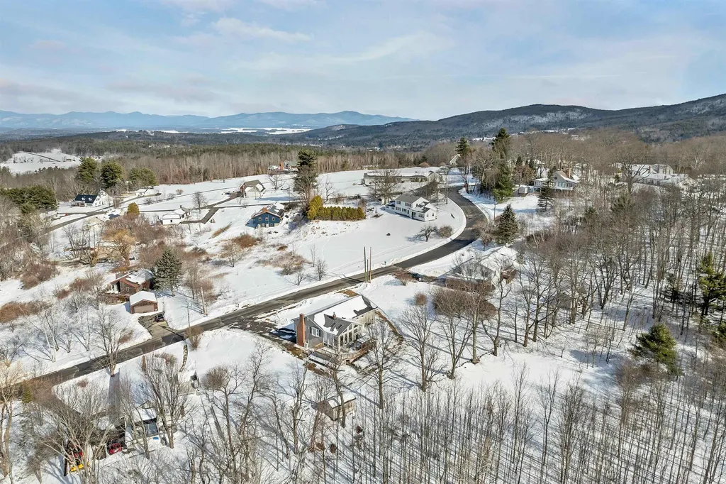 55 High View Circle Gilford NH 03249