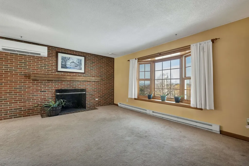 55 High View Circle Gilford NH 03249