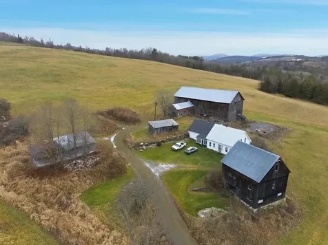 228 Nutter Lane Barnet VT 05821