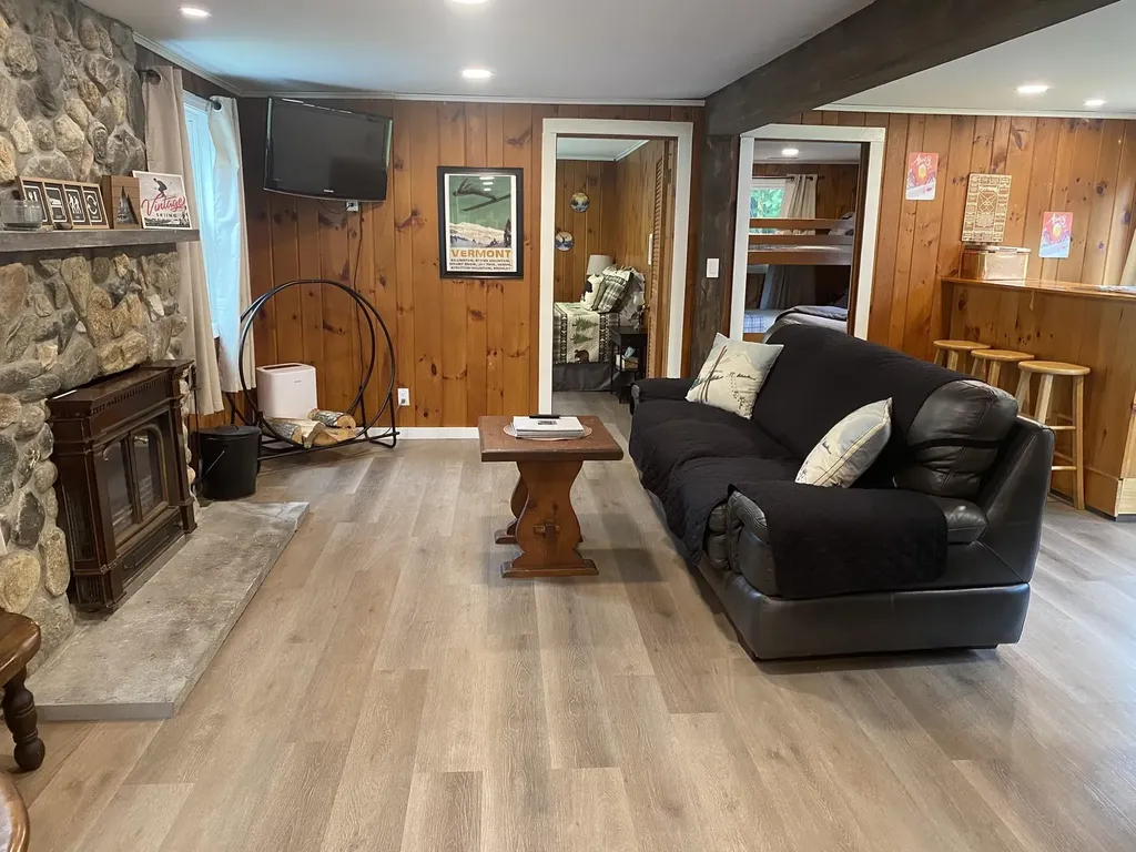 3153 Vt Route 100 Wardsboro VT 05355