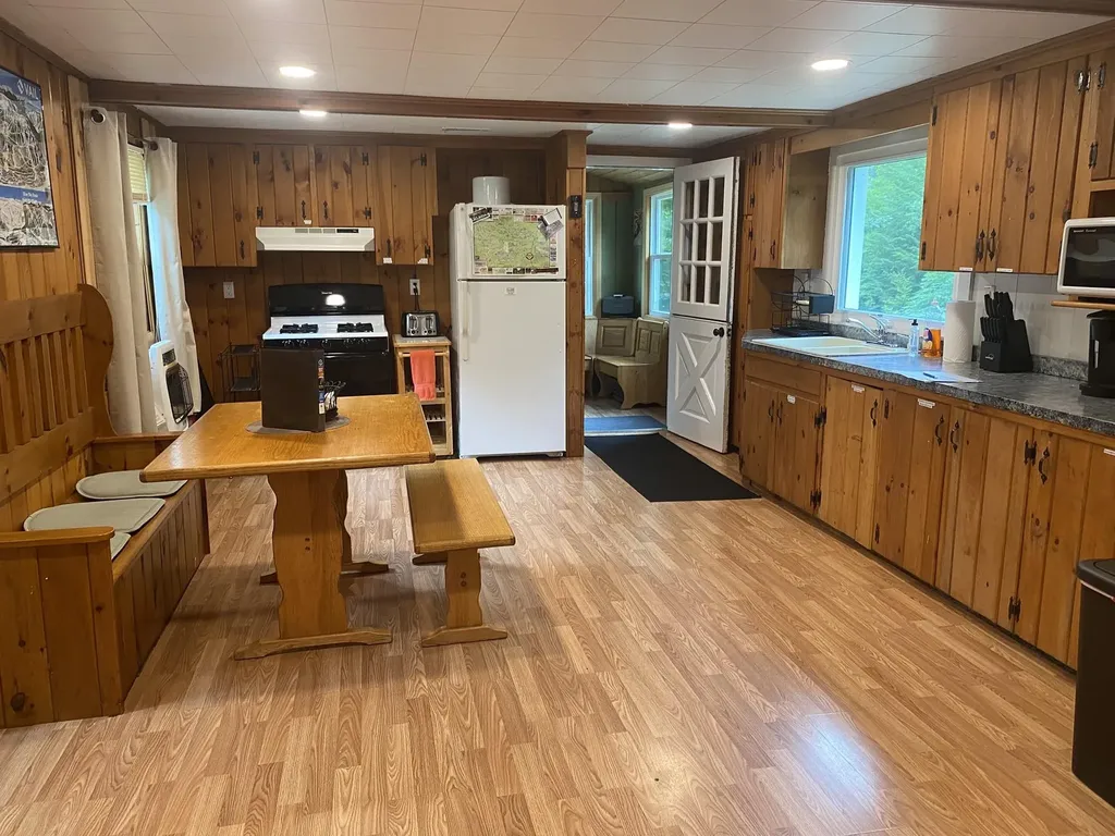 3153 Vt Route 100 Wardsboro VT 05355