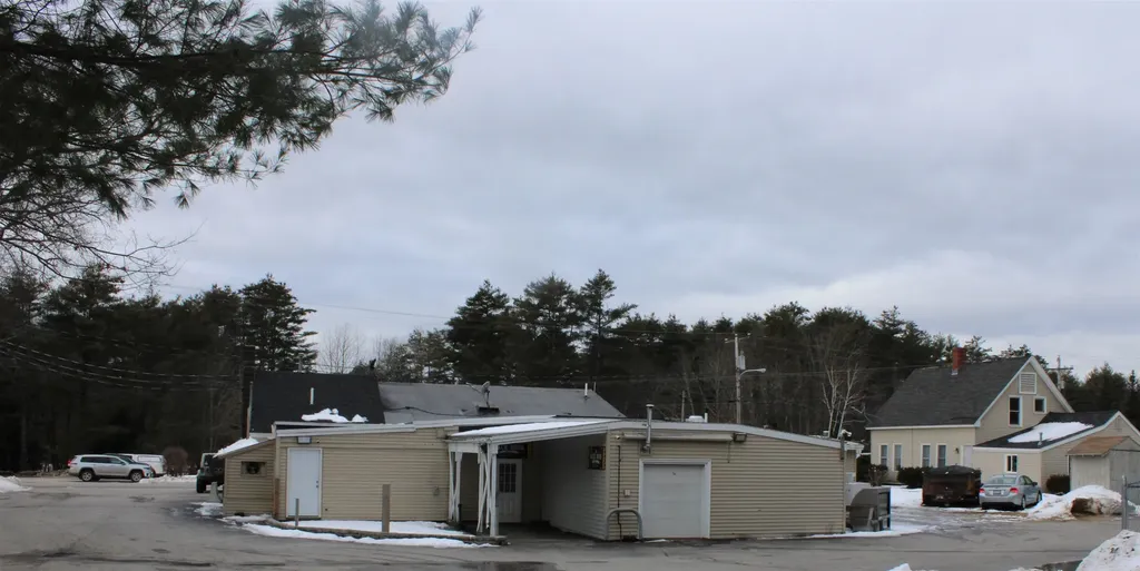 105 107 Maple Street Barnstead NH 03218