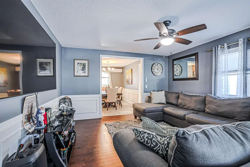 4 Farmer Street Manchester NH 03104