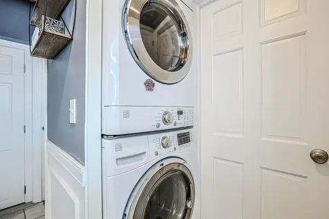 4 Farmer Street Manchester NH 03104