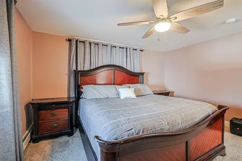 4 Farmer Street Manchester NH 03104