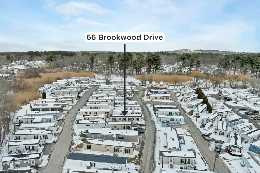 66 Brookwood Drive Salem NH 03079