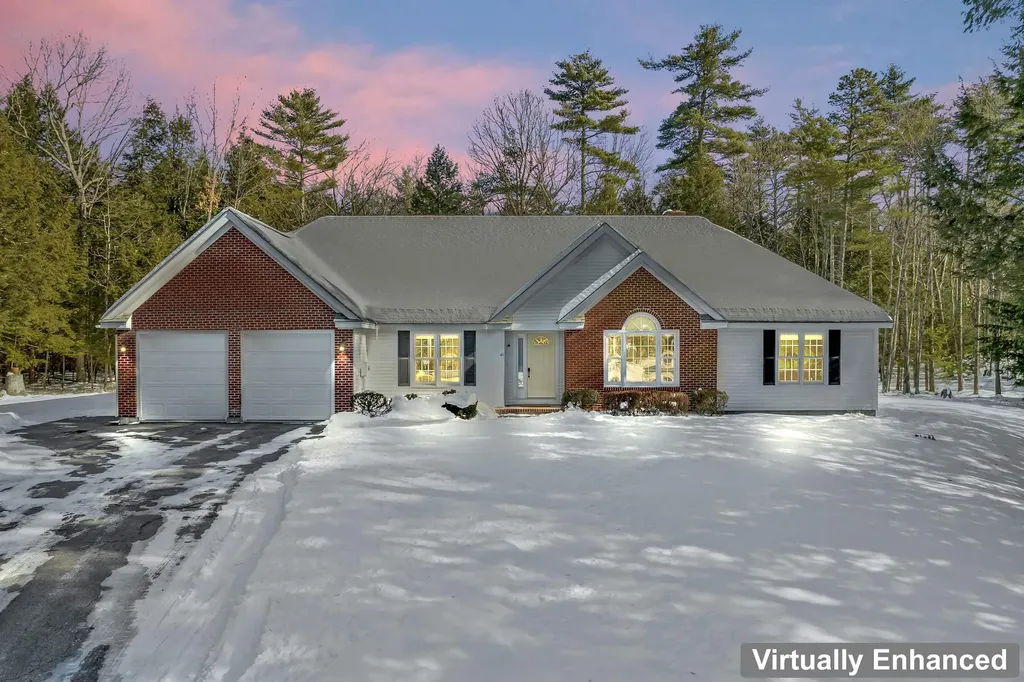 41 Fieldstone Road Wolfeboro NH 03894
