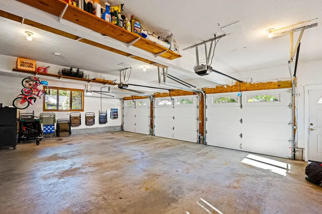 32 Lindsay Road Hooksett NH 03106