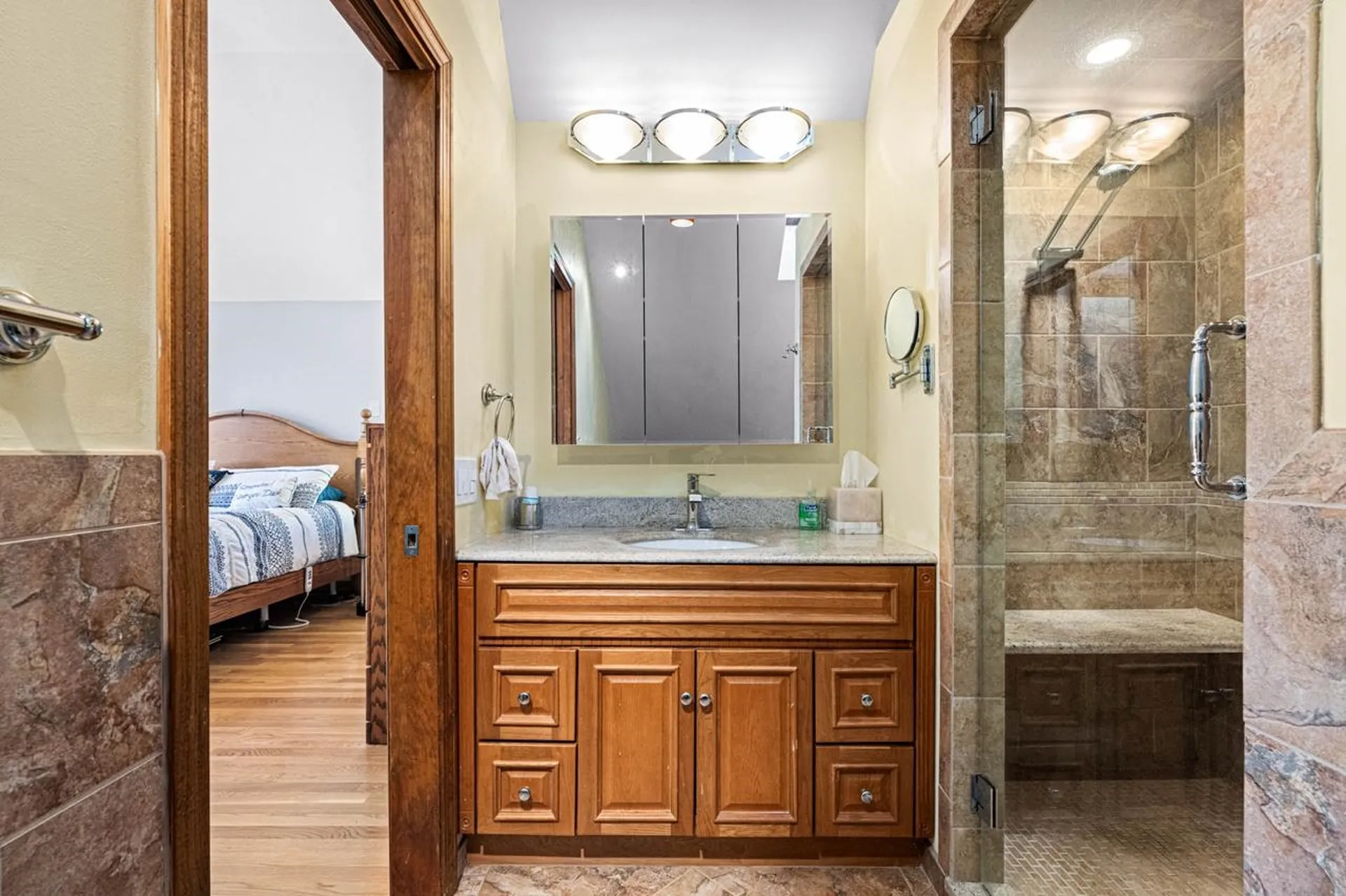 32 Lindsay Road Hooksett NH 03106