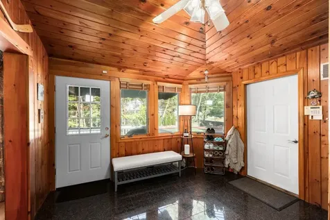 32 Lindsay Road Hooksett NH 03106