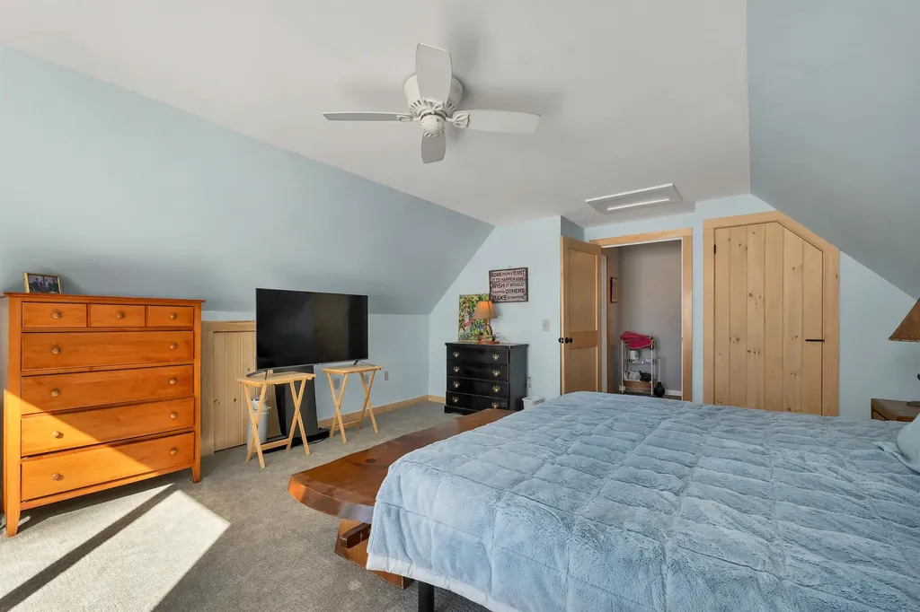 92 Canopache Road Wolfeboro NH 03894