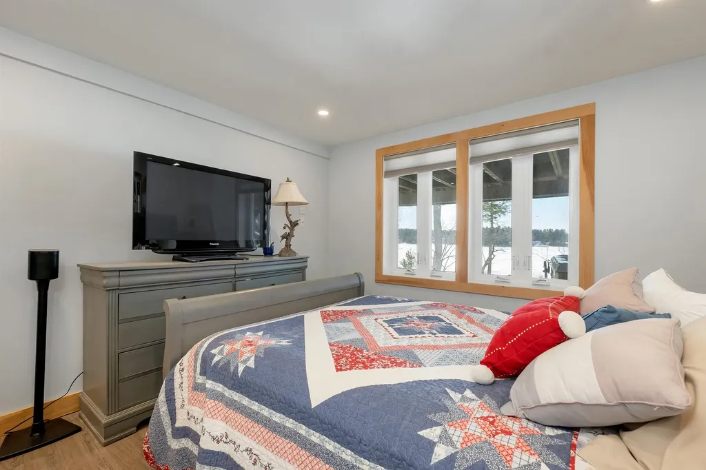 92 Canopache Road Wolfeboro NH 03894