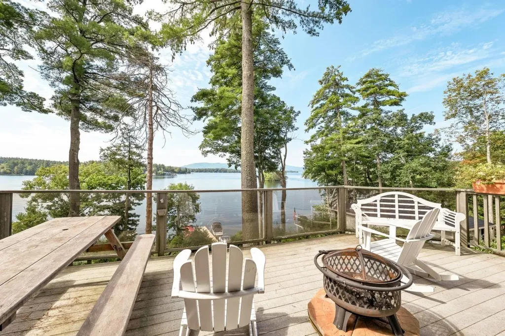 92 Canopache Road Wolfeboro NH 03894