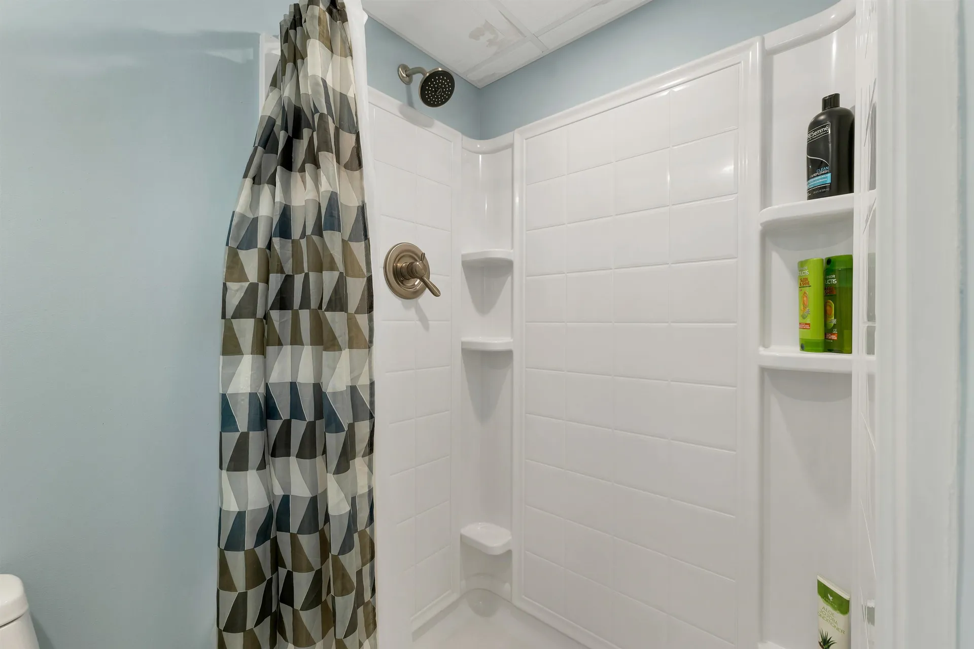 92 Canopache Road Wolfeboro NH 03894