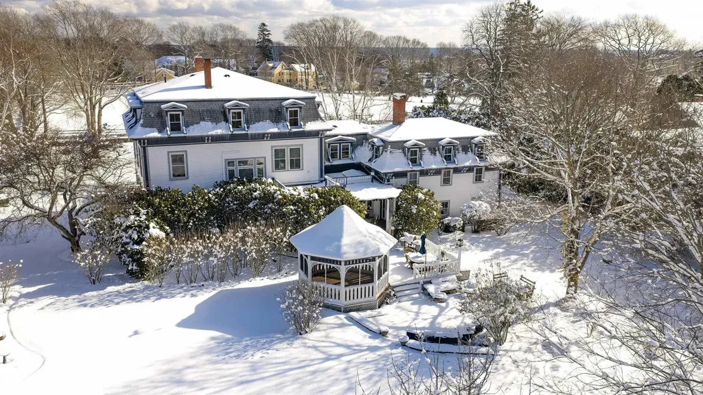 1 Fairway Drive Rye NH 03871