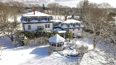 1 Fairway Drive Rye NH 03871