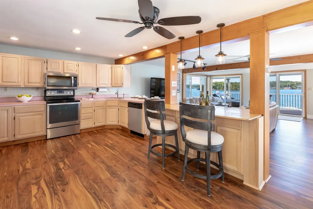 74 Paugus Park Laconia NH 03246