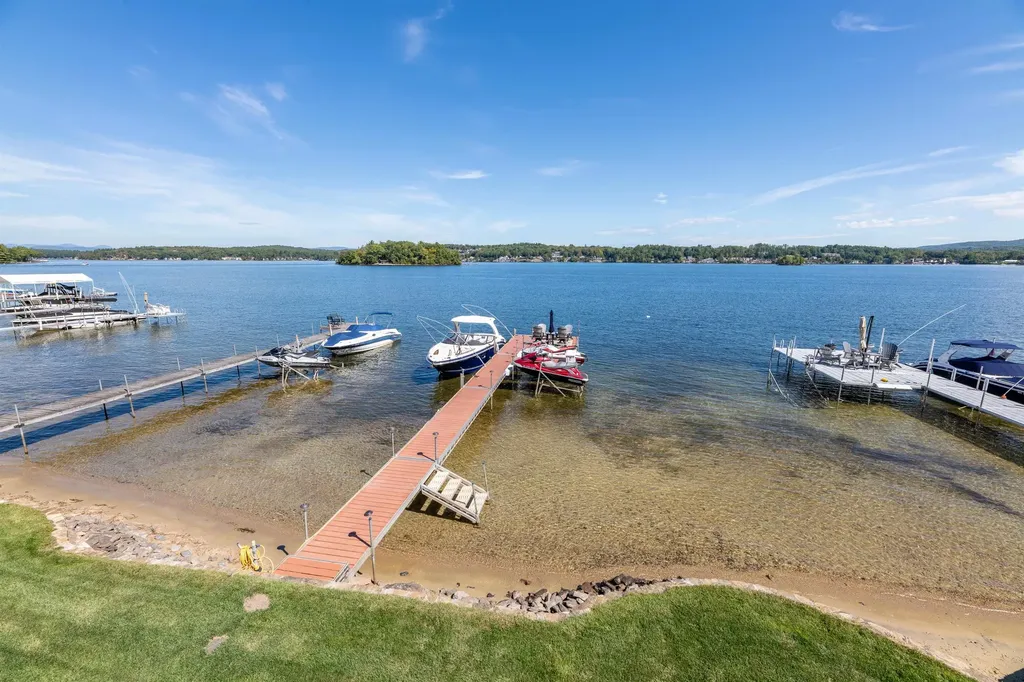 74 Paugus Park Laconia NH 03246