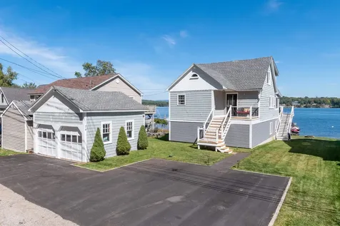 74 Paugus Park Laconia NH 03246