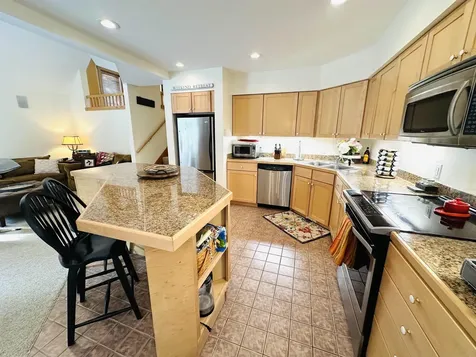 39B Kingswood Road Dover VT 05356