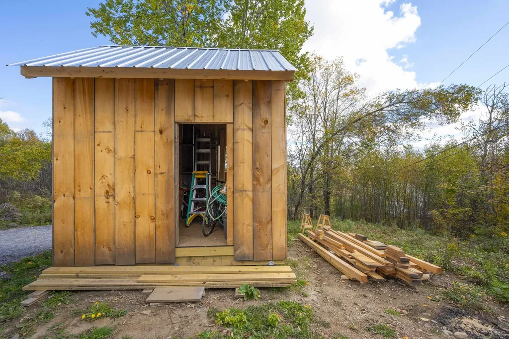 534 Us Route 2 Cabot VT 05647