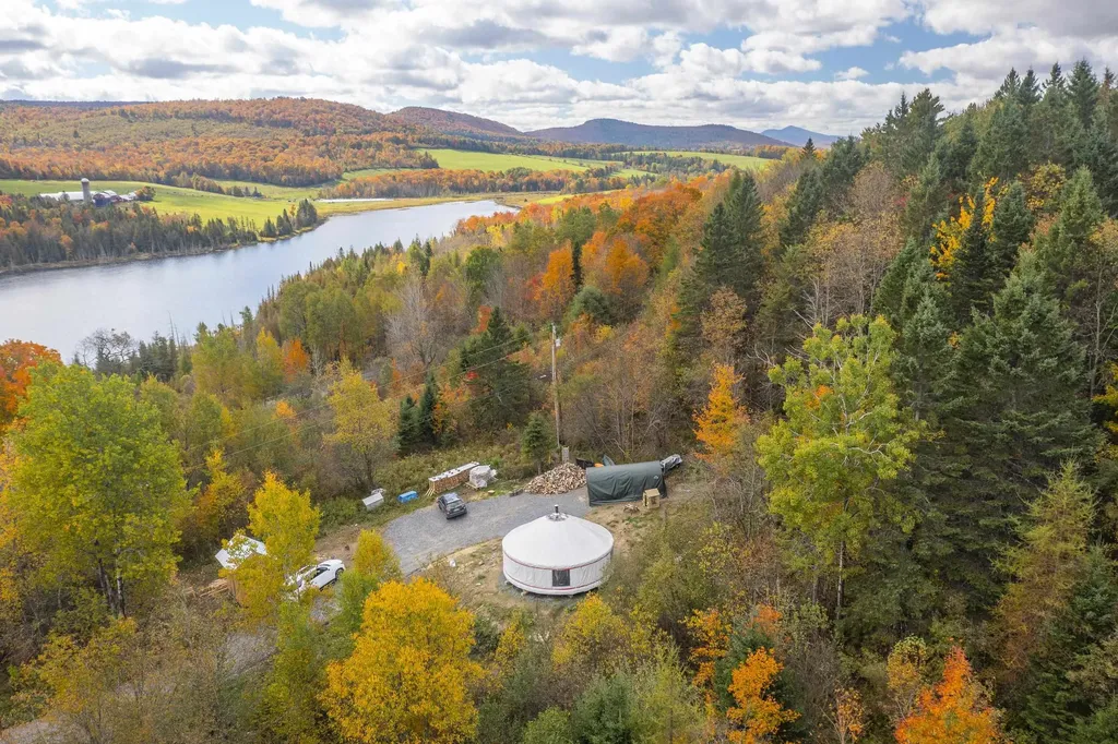 534 Us Route 2 Cabot VT 05647