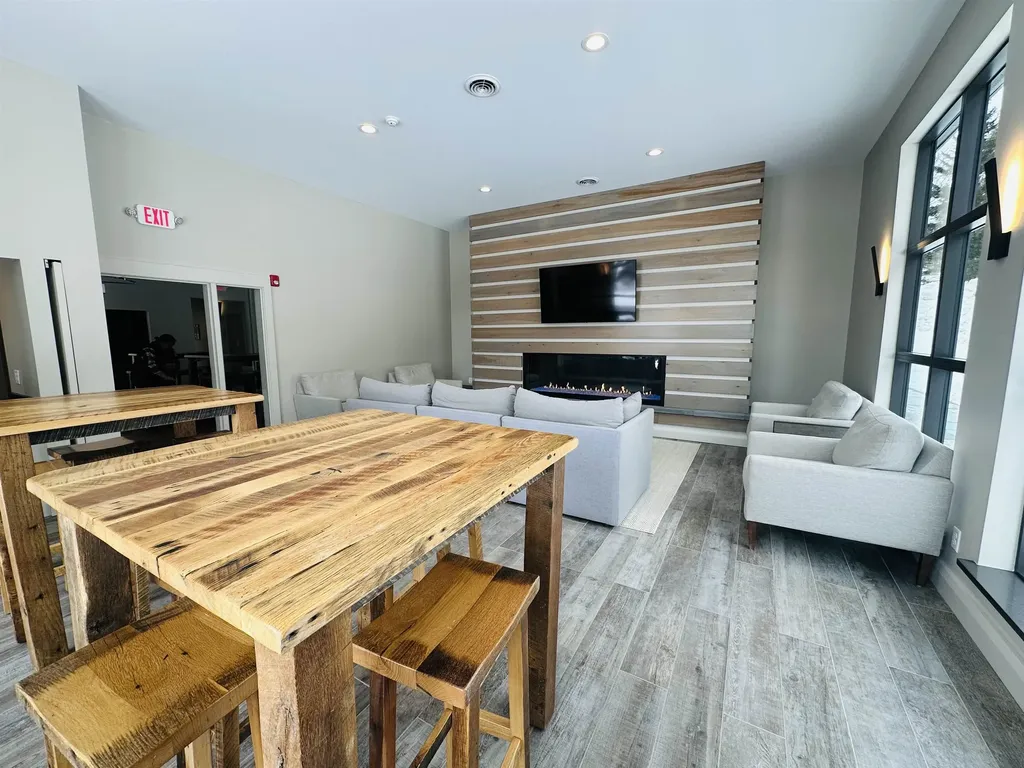 4 Sportscenter Village Way Dover VT 05356