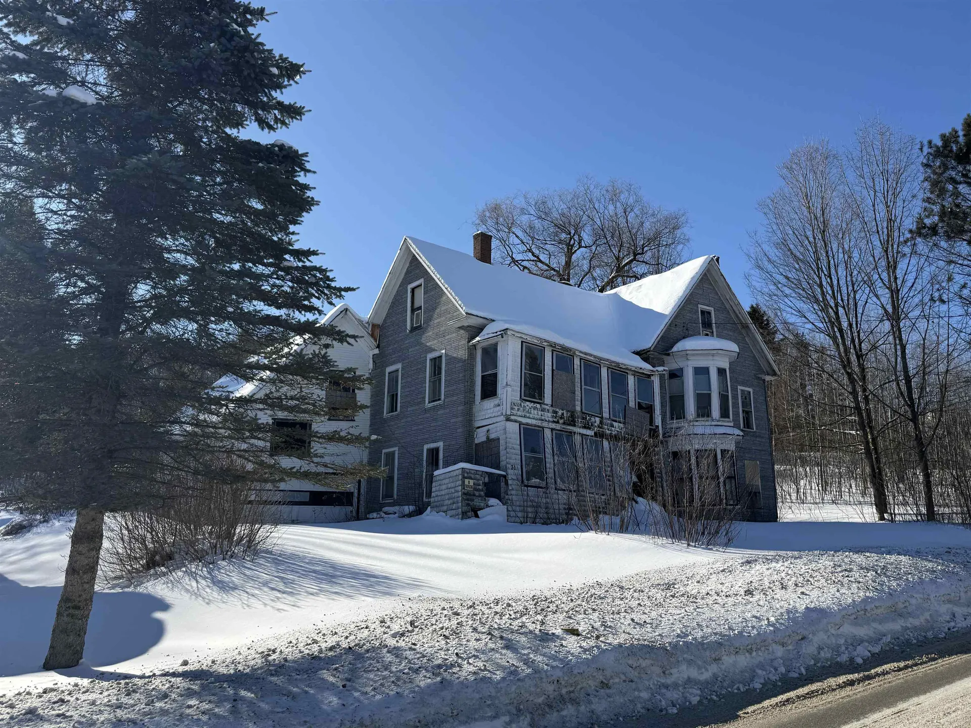 531 West Main Street Newport City VT 05855