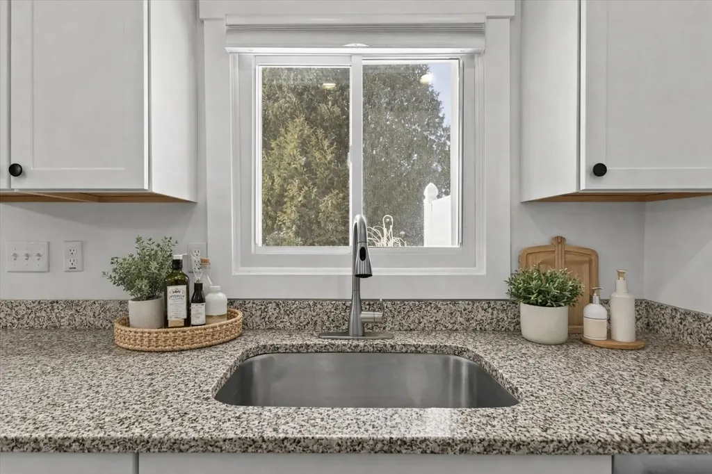 I4 Grandview Drive South Burlington VT 05403