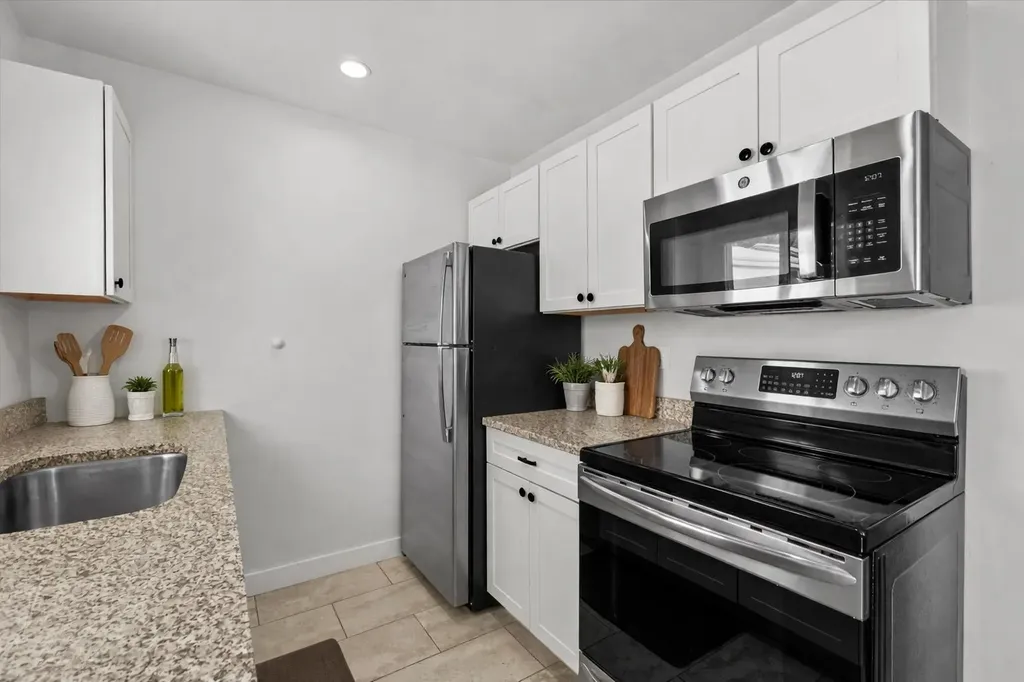 I4 Grandview Drive South Burlington VT 05403