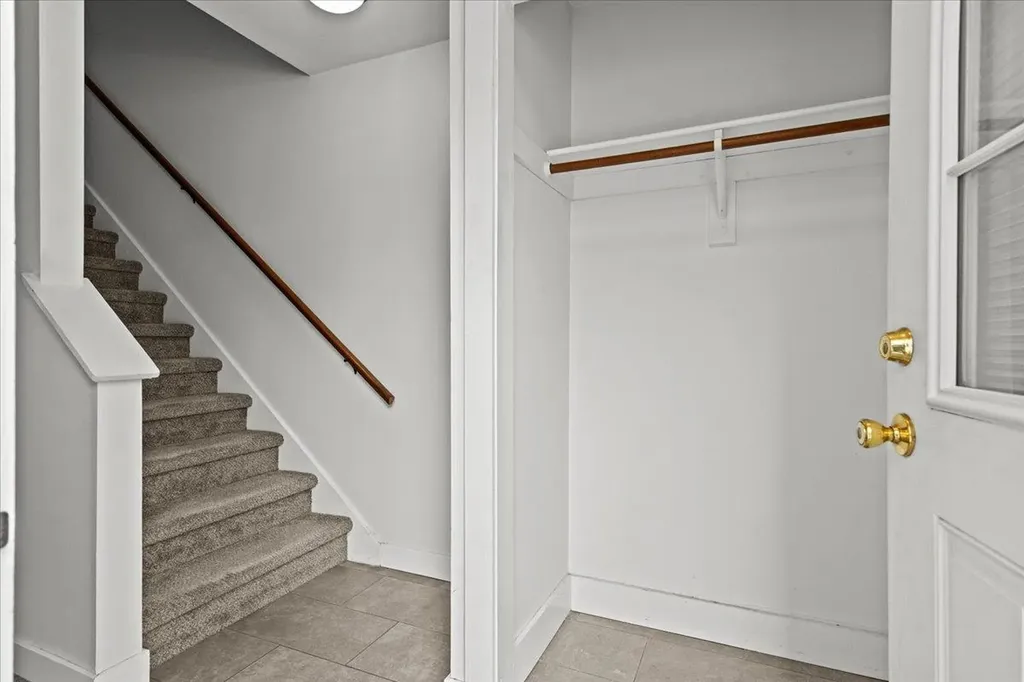 I4 Grandview Drive South Burlington VT 05403