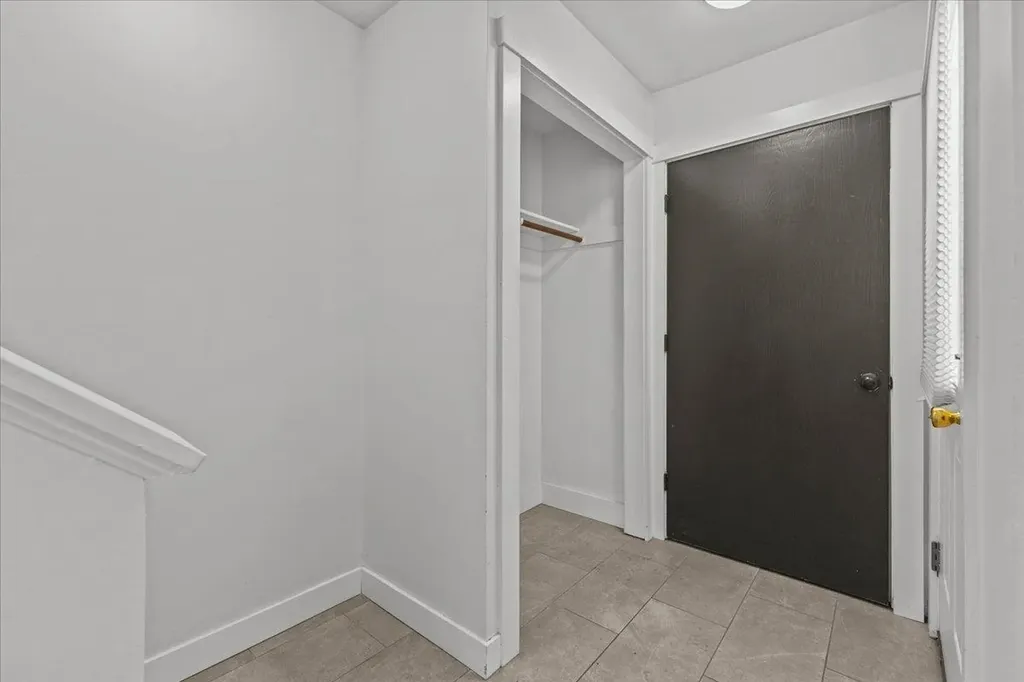 I4 Grandview Drive South Burlington VT 05403