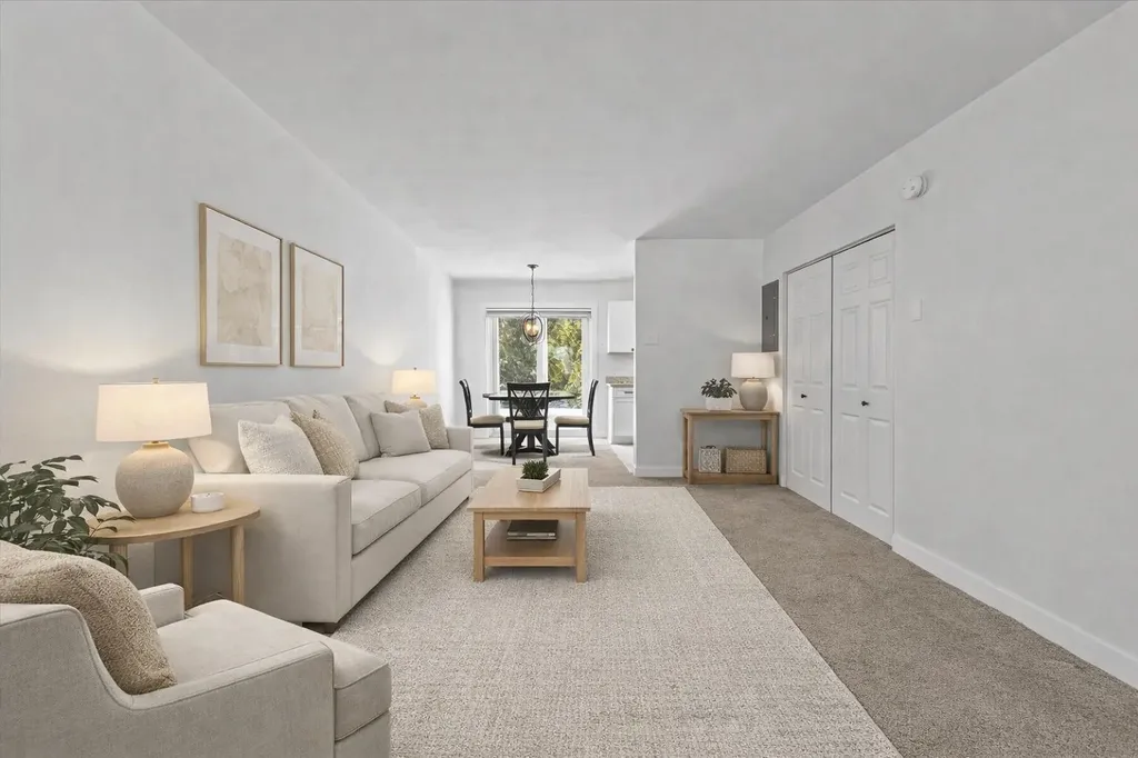 I4 Grandview Drive South Burlington VT 05403