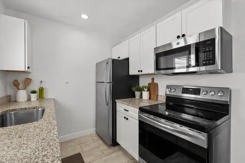 I4 Grandview Drive South Burlington VT 05403