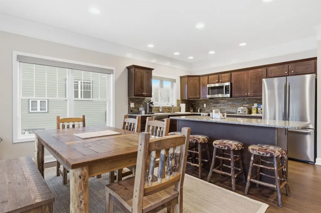 8 Forest Pine Spur Lincoln NH 03251