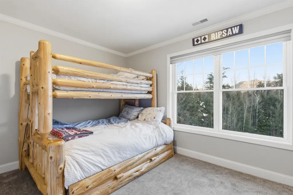 8 Forest Pine Spur Lincoln NH 03251