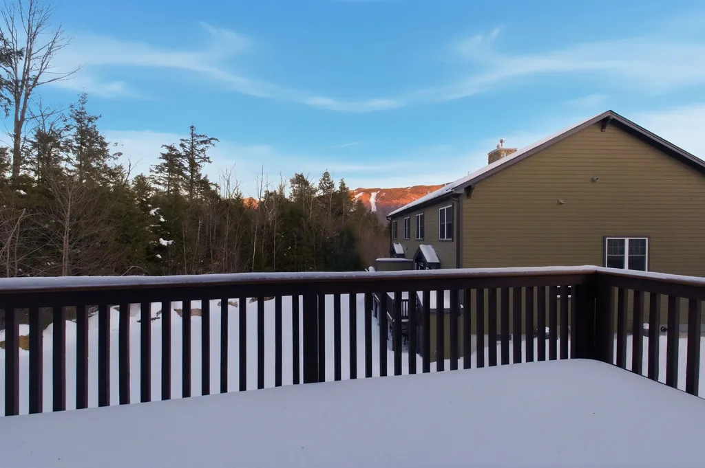 8 Forest Pine Spur Lincoln NH 03251