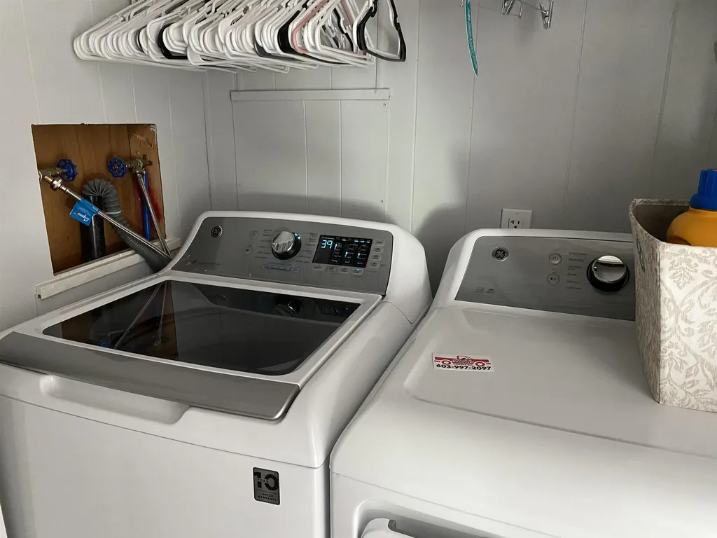 167 Staples Street Seabrook NH 03874